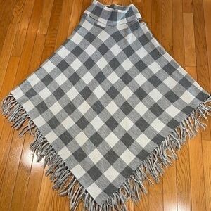 COPY - The Limited Pullover Shrug Cape Sweater Fringe Bottom Gray White Sz XS S…